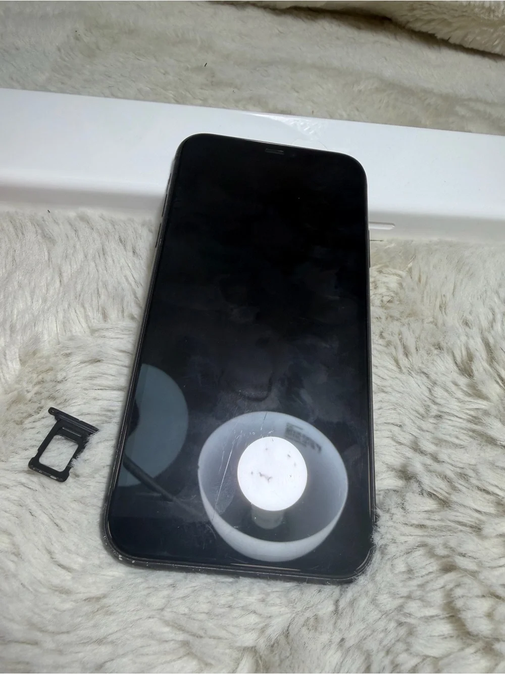 Apple iphone 11 for parts or repairs please read